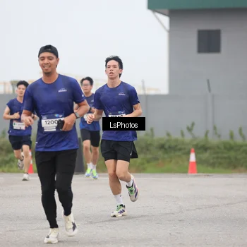 Runner Photo 7359842