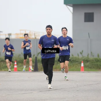 Runner Photo 7359845