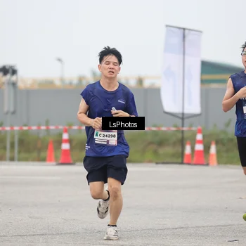 Runner Photo 7359865