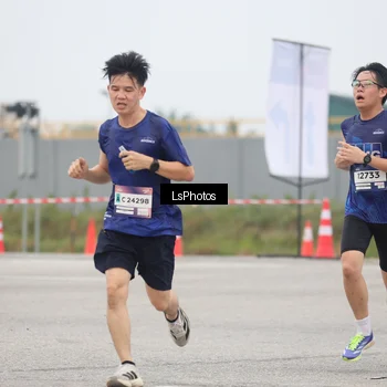 Runner Photo 7359866
