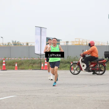 Runner Photo 7359873