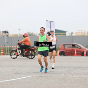 Runner Photo 7359878