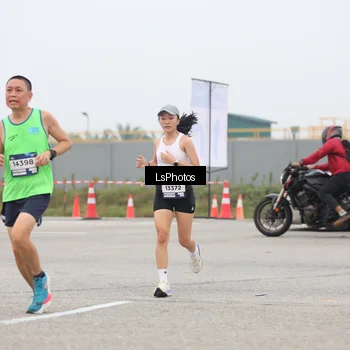 Runner Photo 7359894