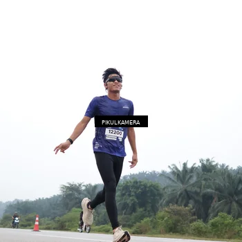 Runner Photo 7359895
