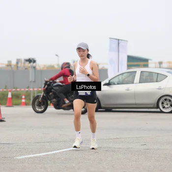 Runner Photo 7359899