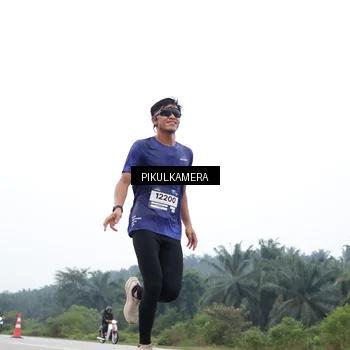 Runner Photo 7359900