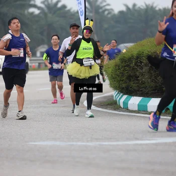 Runner Photo 7359915