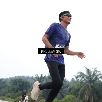 Runner Photo 7359938