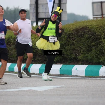 Runner Photo 7359939