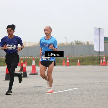Runner Photo 7359952