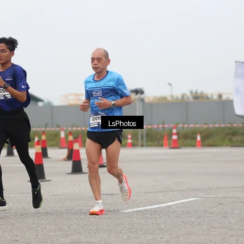 Runner Photo 7359965