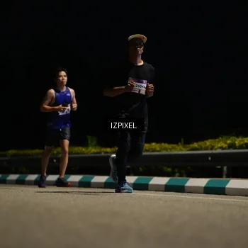 Runner Photo 7359992