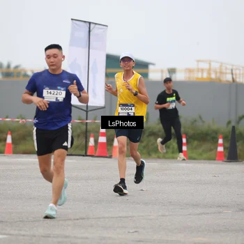 Runner Photo 7360017