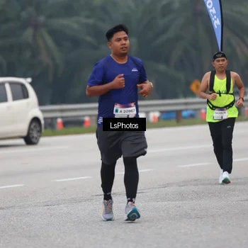 Runner Photo 7360054