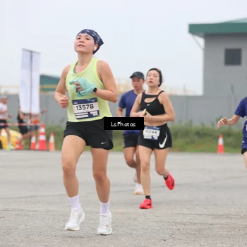 Runner Photo 7360096
