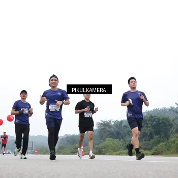 Runner Photo 7360104