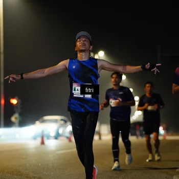 Runner Photo 7360105