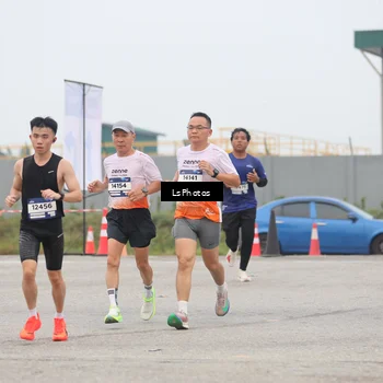 Runner Photo 7360116