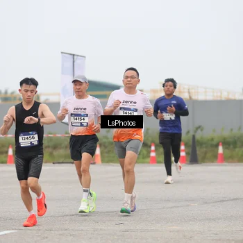 Runner Photo 7360121