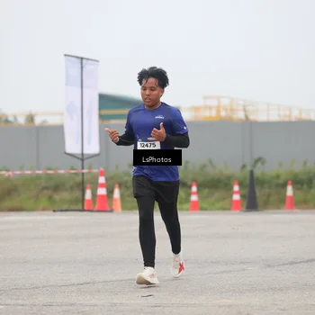 Runner Photo 7360124