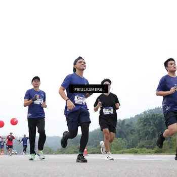 Runner Photo 7360130