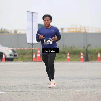 Runner Photo 7360132