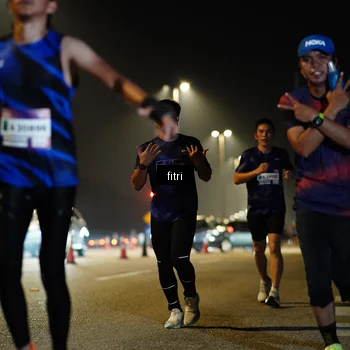 Runner Photo 7360140