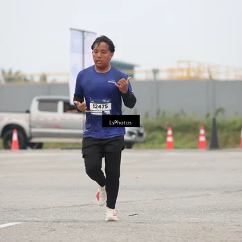 Runner Photo 7360155