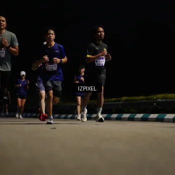 Runner Photo 7360158