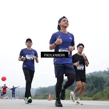 Runner Photo 7360160