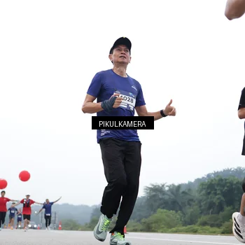 Runner Photo 7360175