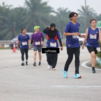 Runner Photo 7360207