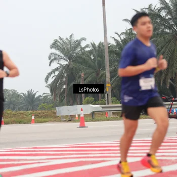 Runner Photo 7360299