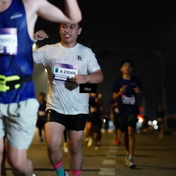 Runner Photo 7360340