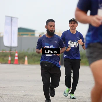 Runner Photo 7360344