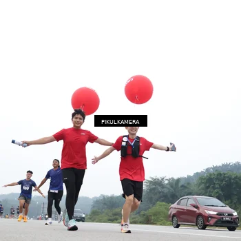 Runner Photo 7360355