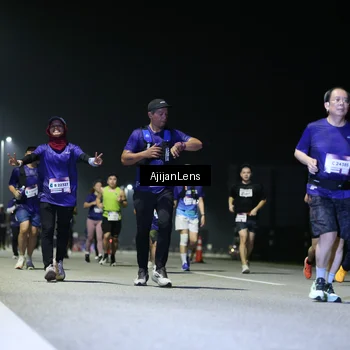 Runner Photo 7360425