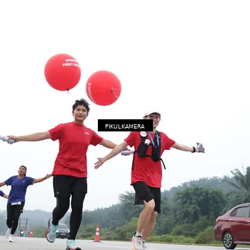 Runner Photo 7360428