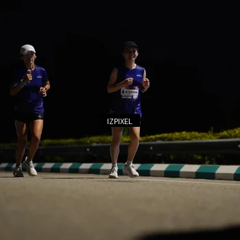 Runner Photo 7360431