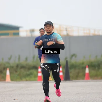 Runner Photo 7360432