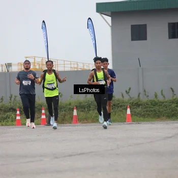 Runner Photo 7360439