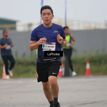 Runner Photo 7360442