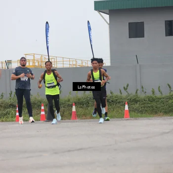 Runner Photo 7360447