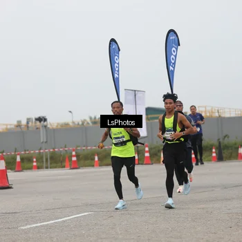 Runner Photo 7360457