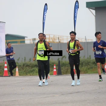 Runner Photo 7360459