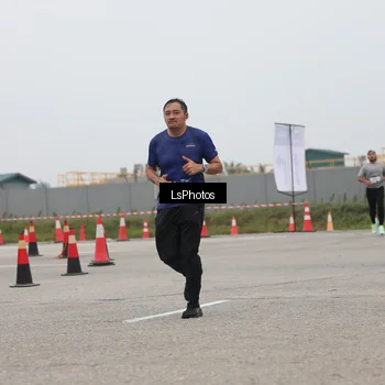 Runner Photo 7360468