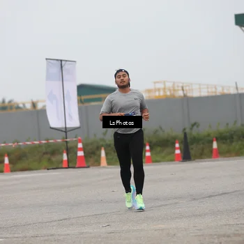Runner Photo 7360496