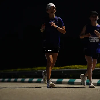 Runner Photo 7360540