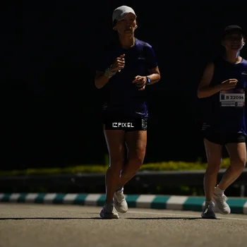 Runner Photo 7360541