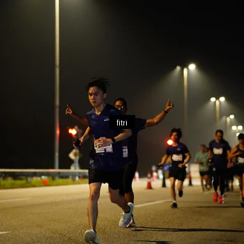 Runner Photo 7360601
